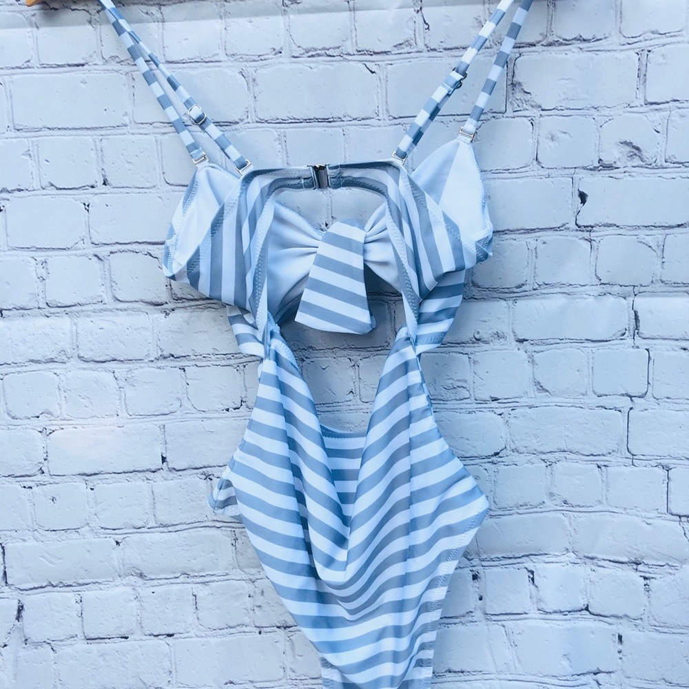 Bathing suit 👙